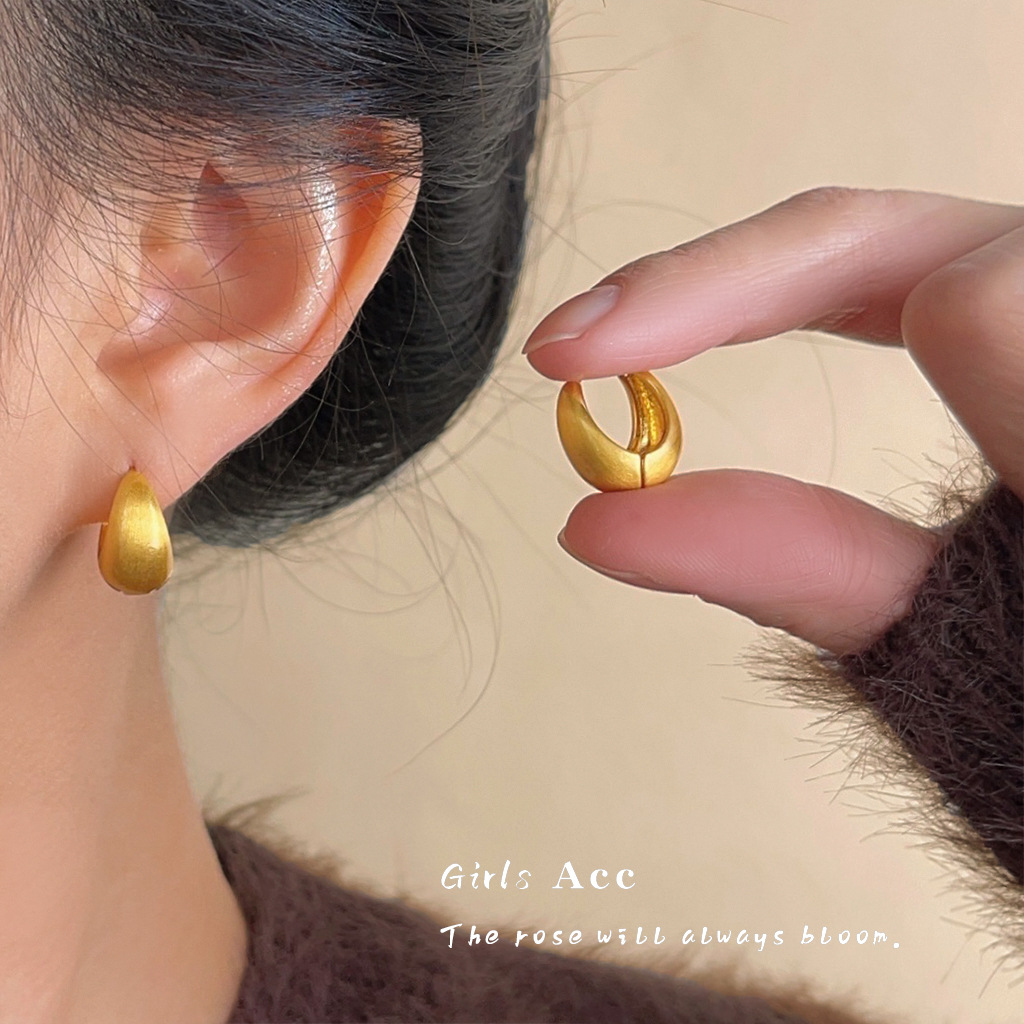 耳语补模特_0012_耳语场景新水印 拷贝 11.jpg