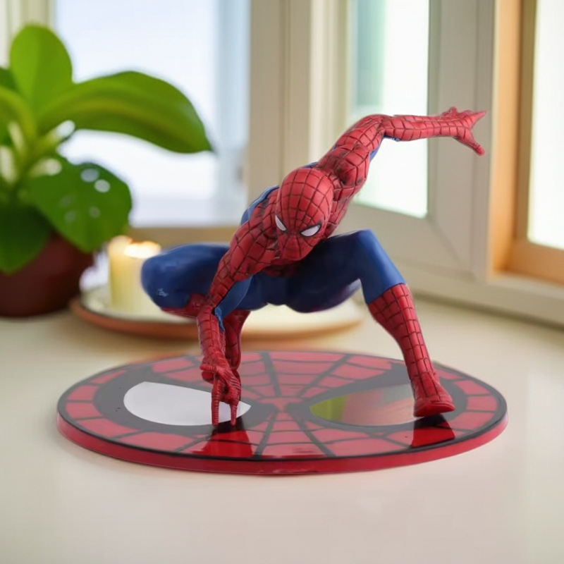 Red de celebridades Spider-Man Decoración de pasteles Adornos para hornear para niños Vestir Muñeca de cumpleaños Modelo de muñeca Plug-in