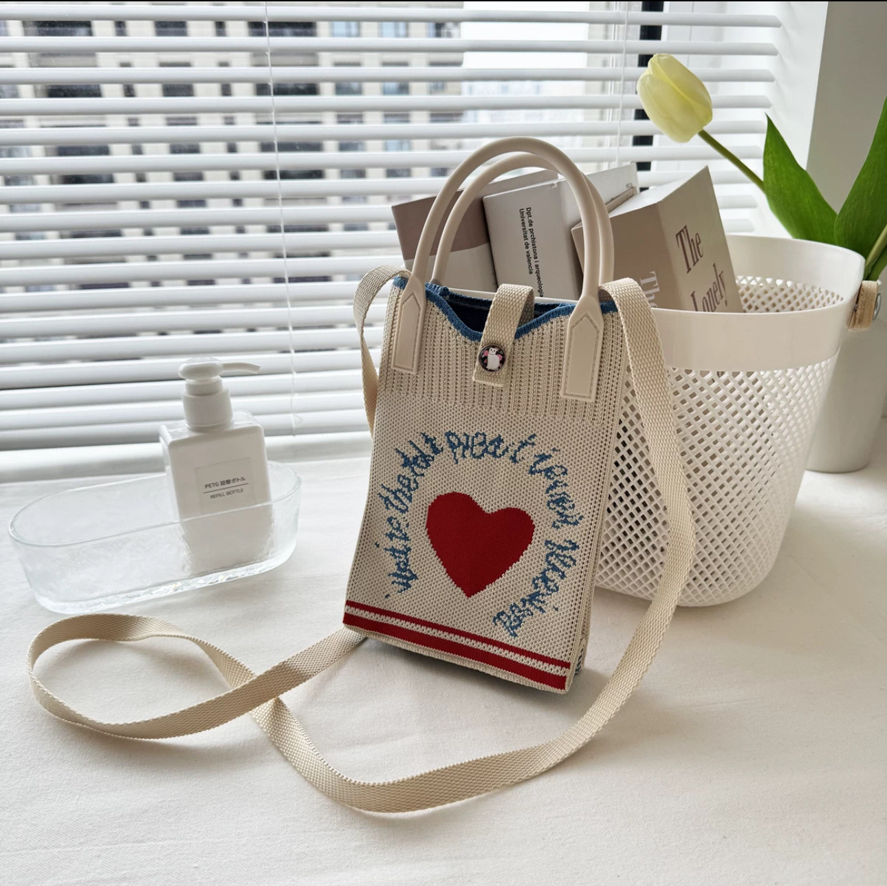 新商品の幸運で金持ちになりました。小銭入れが可愛いです。