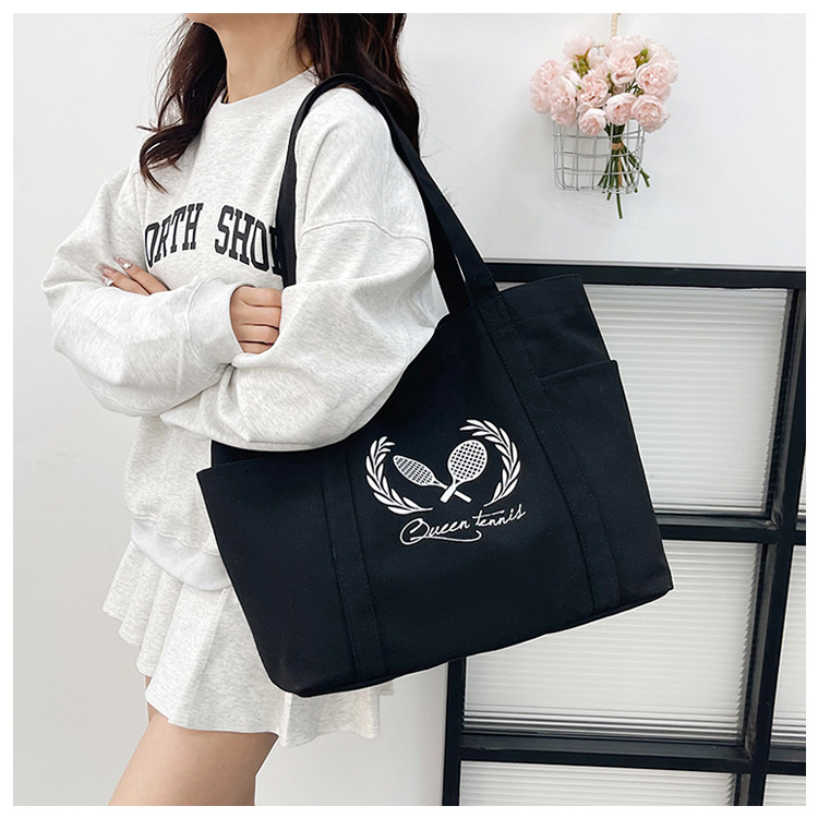 A new best-selling large-capacity casual canvas bag, a Korean-style fashionable and simple canvas bag for commuting to school undefined