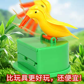 小鸟牙签盒全自动儿童玩具创意小鸟叼啄自动智能牙签盒按压式家用