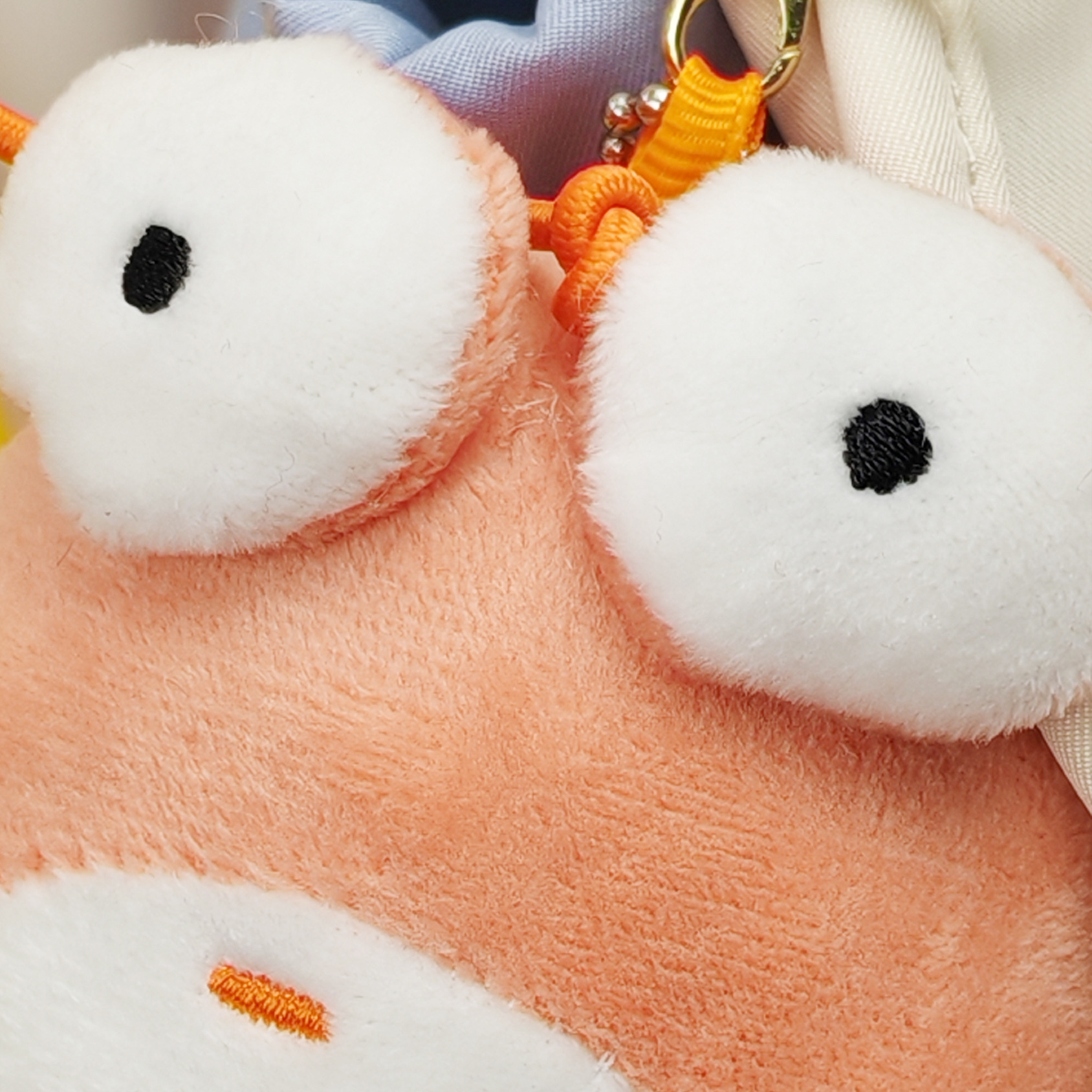 Red de celebridades de la red nueva primavera cangrejo colgante pequeño juguete de peluche muñeca gatito perro bolso colgante llavero colgante