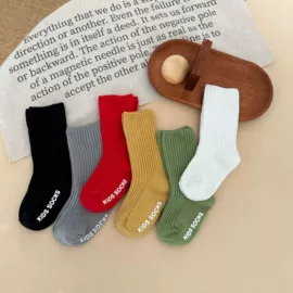 童套装;连身衣、爬服;童裤