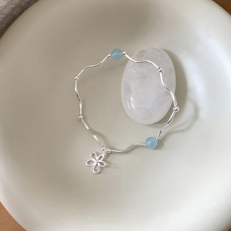 S925 Sterling Silver Blue Flower Elastic Rope Bracelet for Women Niche High-End Accessible Luxury Elegant Versatile New Hand Jewelry Trend