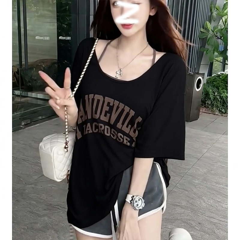 검은색