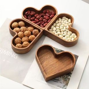 Creative Wooden Solid Wood Tray for Home Use, Heart-Shaped Wooden Storage Tray Set of Four, Stackable Wooden Dinner Plates