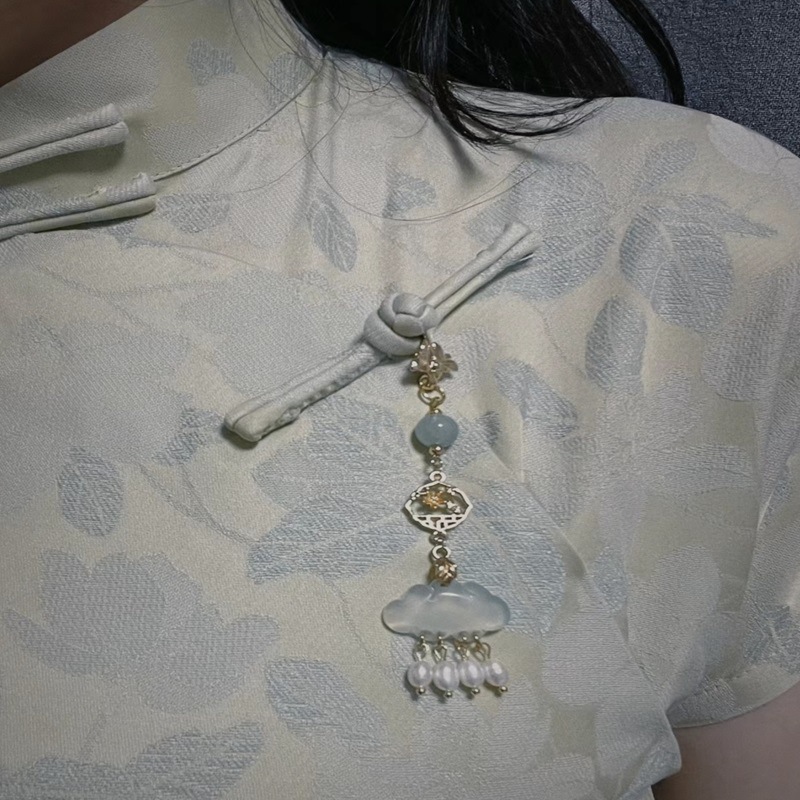 Cheongsam Accessories Lotus Pressed Lapel Auspicious Cloud Tassel Chest Pendant Elegant Pendant New Chinese Style Han Dynasty Brooch Jewelry