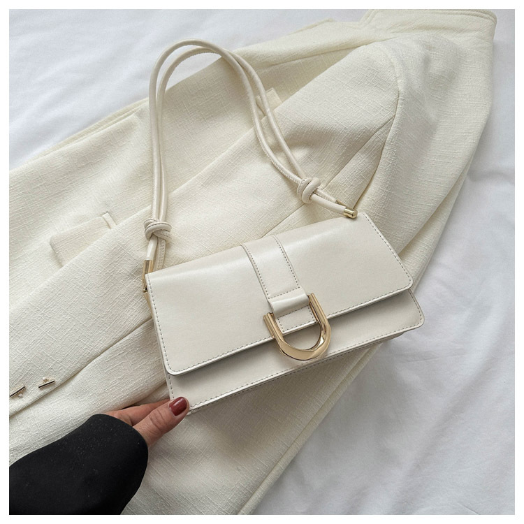 Bolsos estilo occidental femenino simple y versátil bolso de mensajero japonés de un solo hombro 2024 verano nuevo estilo retro de alta gama pequeño bolso cuadrado