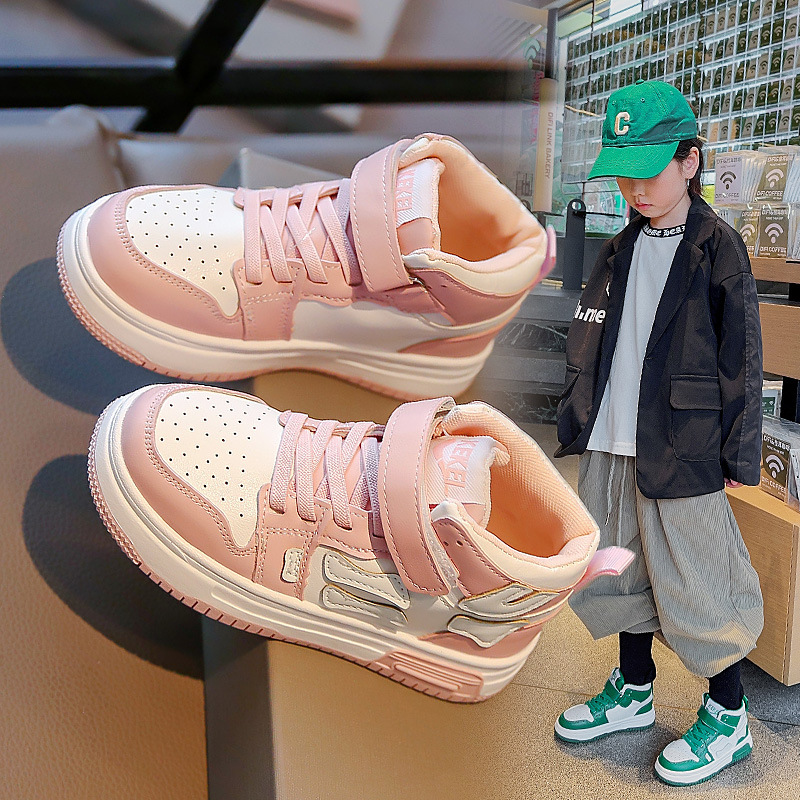 Barn högtopp sportsko Trend 2023 Höst Ny Student Läder Panel Sh för pojkar och flickor Halkfri Casual_voghion.com