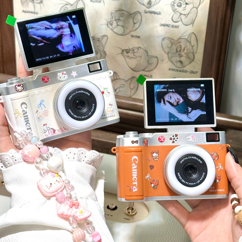 Digital CCD camera, high-definition foldable flip-screen selfie camera, student campus gift, children's birthday present