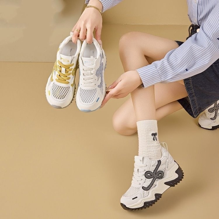 Verano simple red transpirable muffin grueso zapatos de papá mujer 2026 nuevo versátil con suela suave no cansado zapatos deportivos casuales