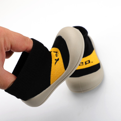  New Arrival Kids' Indoor Closed-Toe Sock Shoes Baby's Kindergarten Floor Shoes Soft-Soled, Breathable Knitted First-Walker Shoes