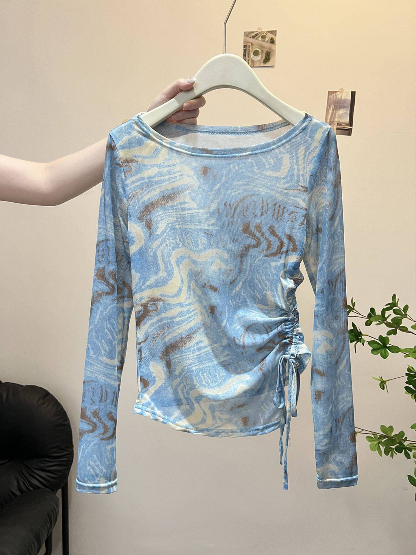 Áo thun nữ tay dài phong cách vintage họa tiết tie nhuộm lưới chống nắng dây rút — Màu xanh ngắn tay áo chi tiết 6