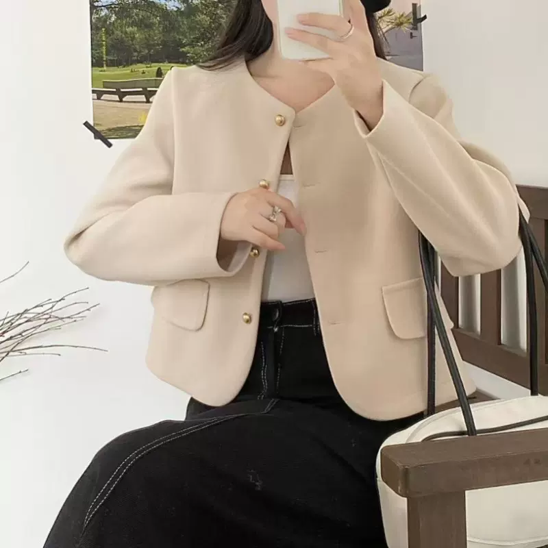 现货秋冬新款小香风呢子上衣女短款小个子韩系毛呢外套