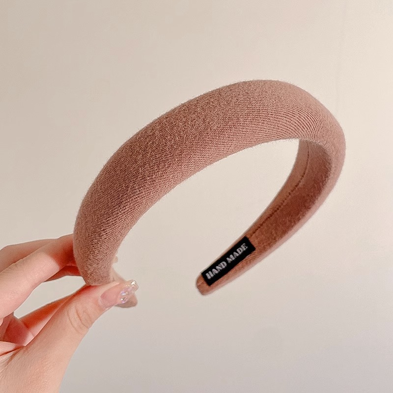 El otoño y el invierno Nueva presión elegante de lavado de pelo diadema accesorios para el cabello horquilla de las mujeres simple esponja de felpa de alta Cráneo diadema superior al por mayor