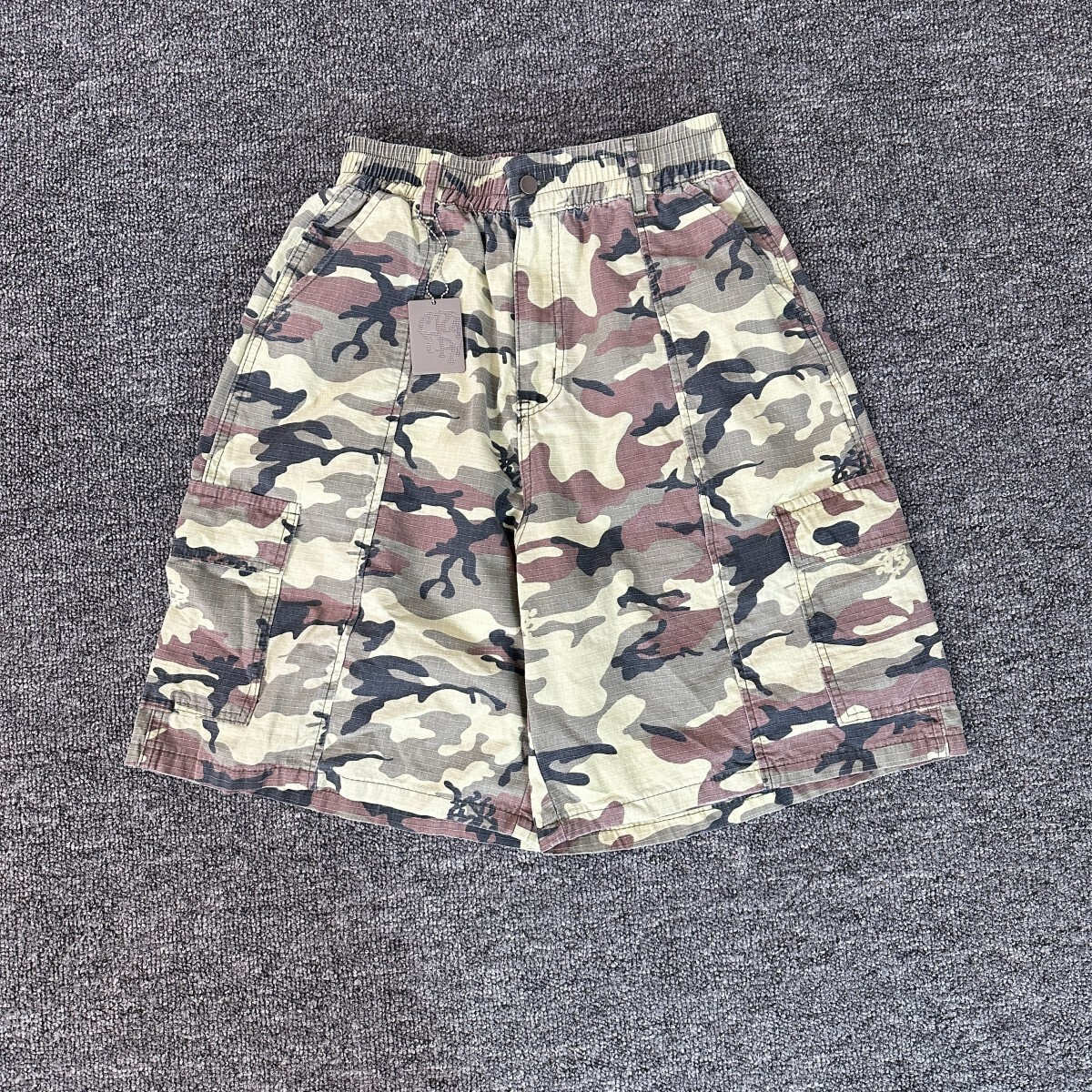 Mertra Cargo Shorts Loose Embroidered Camo