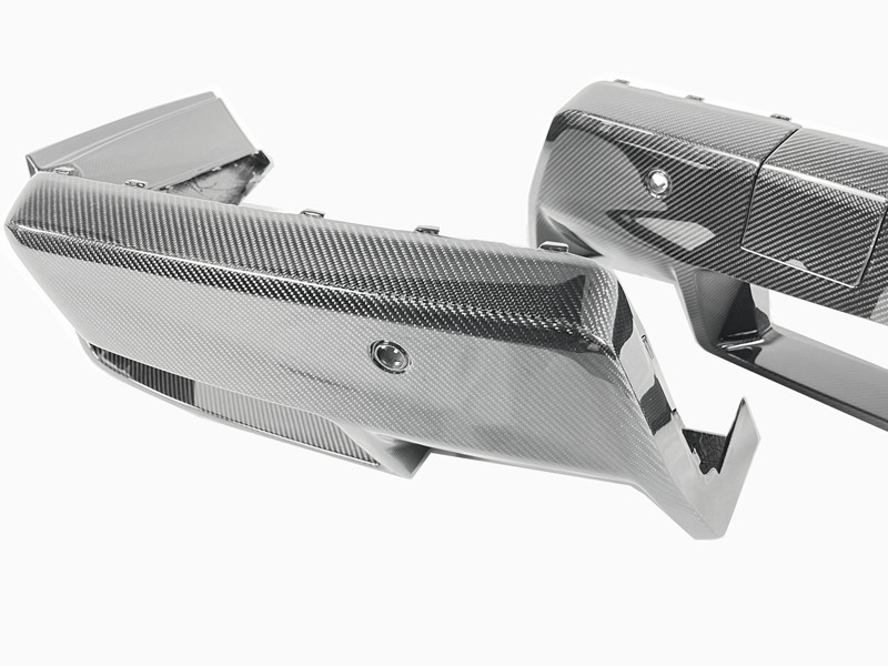 Suitable for 2024+ BMW G90 G99 M5 MP models; carbon fiber rear lip and rear diffuser for G90M5 modification