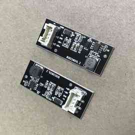 1套 颜色：图片色 材质：金属 LED驱动模块  驱动电脑后尾灯后驱