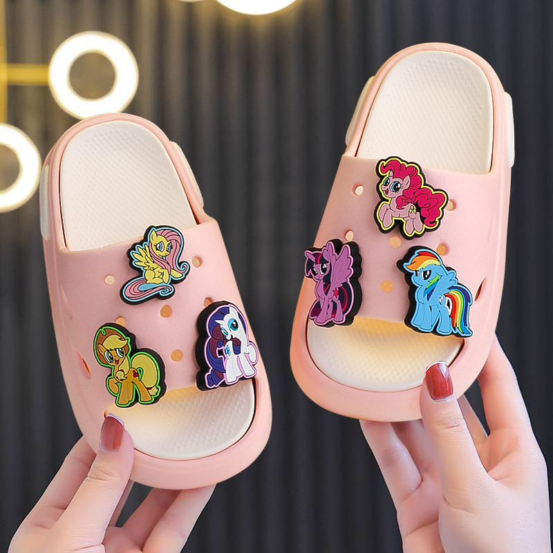 Pony Baoli verano nuevo estilo EVA para padres e hijos arrastre casa al aire libre lindo baño de dibujos animados baño sandalias y zapatillas antideslizantes