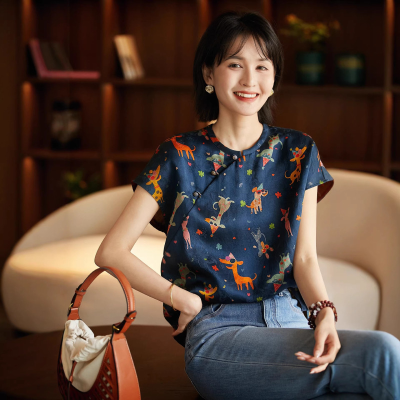 2026 Summer Silk Cute Style Silk Shirt Xiangyun Silk Satin Jacquard Double Version Blouse Shirt Top 2026 Summer Silk Cute Style Silk Shirt Xiangyun Silk Satin Jacquard Double Version Blouse Shirt Top