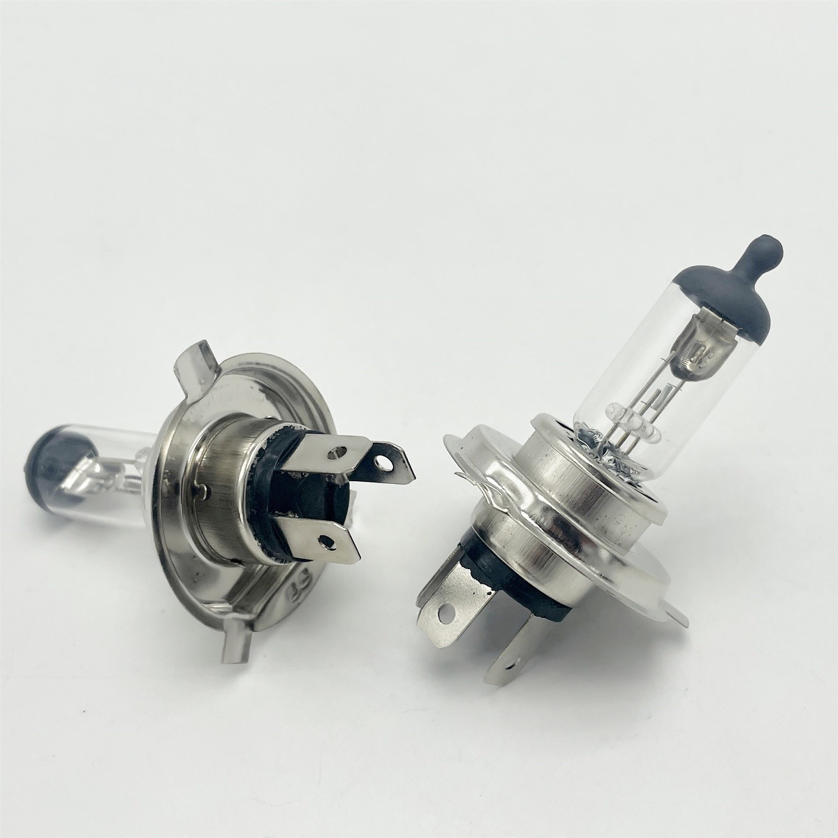 Electric Vehicle Motorcycle Light Bulb Hs1 Three-Claw Three-Plug H4 Far and Near Integrated 35W Halogen Lamp 55W Super Bright Headlight
