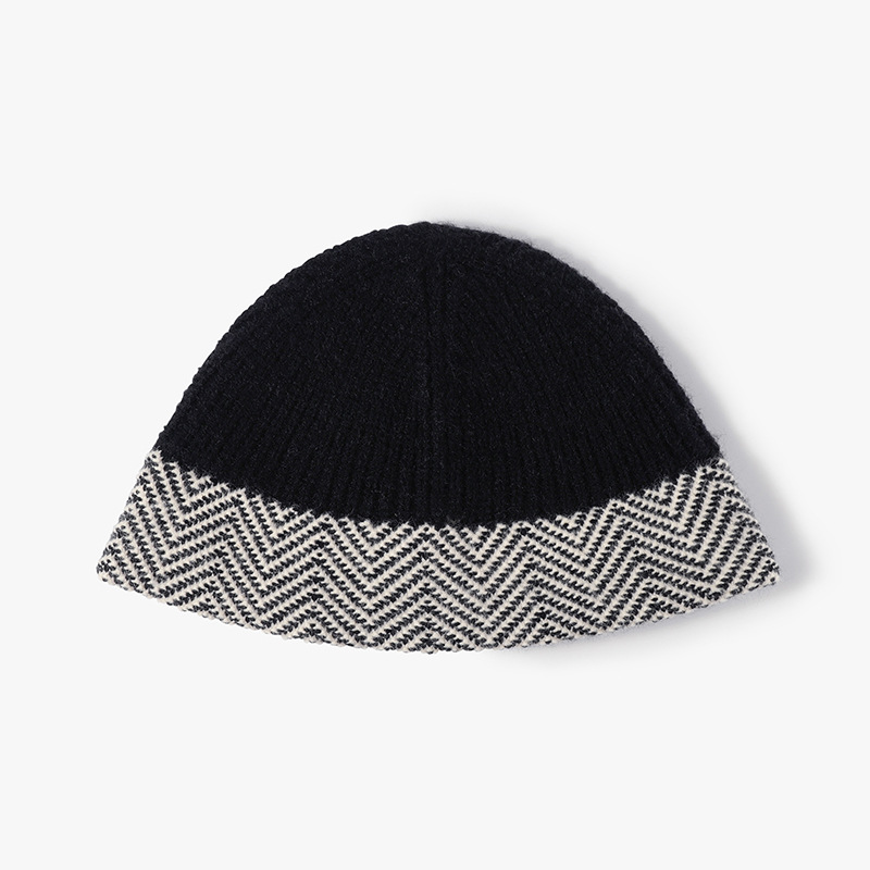 Warme, dicke Fischermütze aus Wolle für Herbst und Winter – ideal für kleine Damen. Modische Strickmütze für kalte Tage._voghion.com