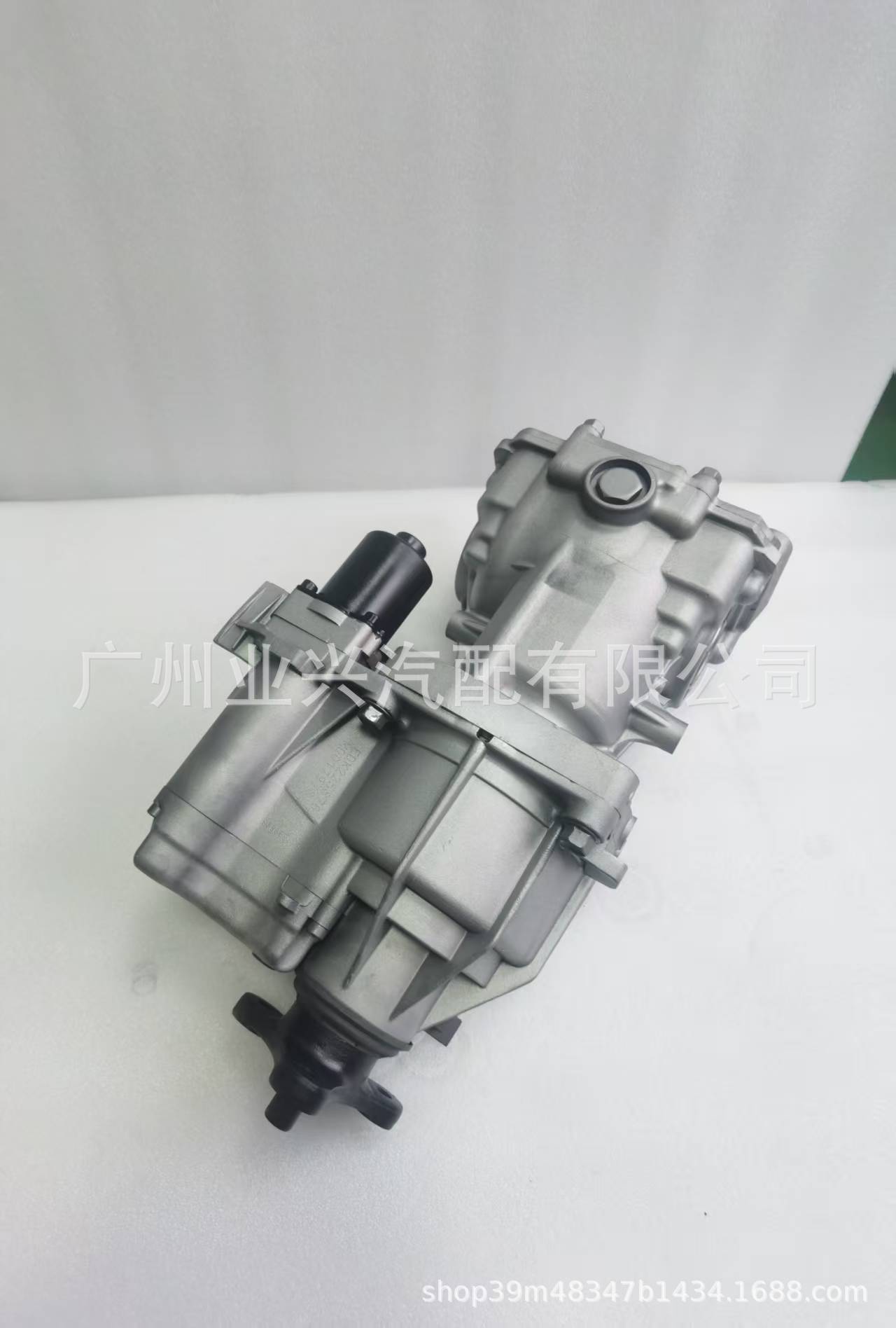 530003B500 Is Suitable for the Rear Differential Assembly of Hyundai Grand Santa Fe/New Santa Fe/Sorento