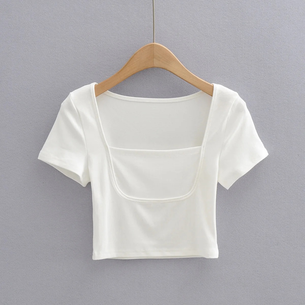 U-neck tight-fitting slim solid color T-shirt NSHS47172