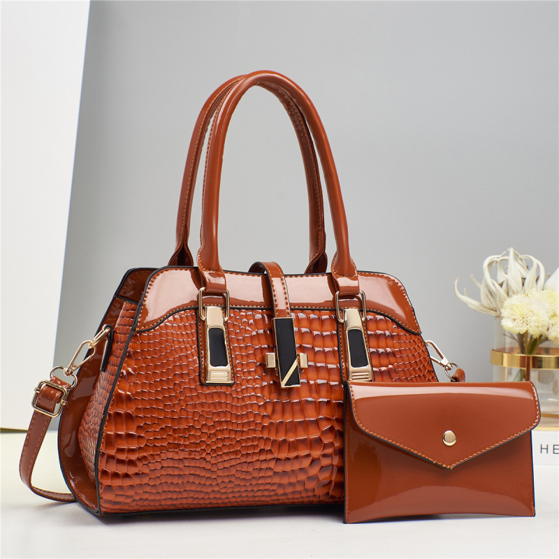 Taizhou Women's Handbag Platinum Bright Leather Handbag Mother Bag Crocodile Pattern Shoulder Bag Crossbody Bag Bags Taizhou Women's Handbag Platinum Bright Leather Handbag Mother Bag Crocodile Pattern Shoulder Bag Crossbody Bag Bags