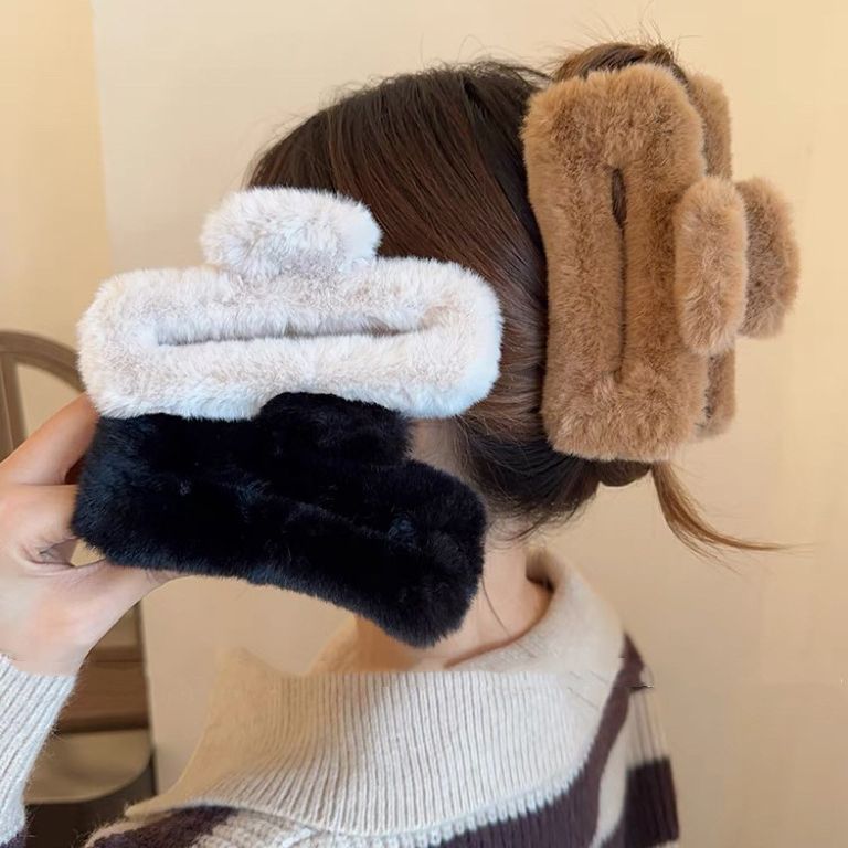plush clip women's simple advanced milk coffee color updo shark clip hair clip headwear_voghion.com