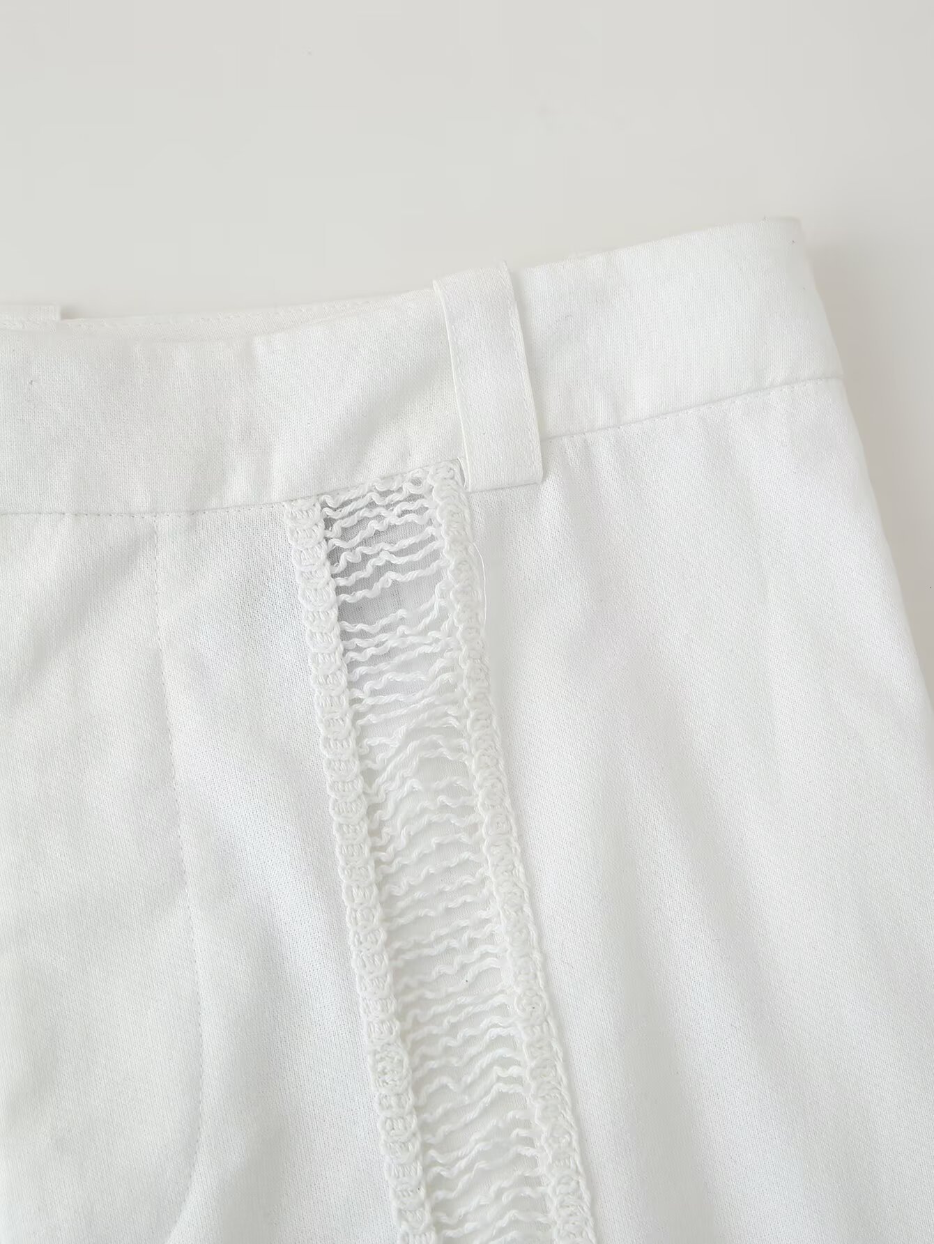 GraceChic 2025 Spring New Fashion Lace Hollow Out Set Women's Turn-Down Collar Shirt Mid-Waist Straight-Leg Pants_voghion.com