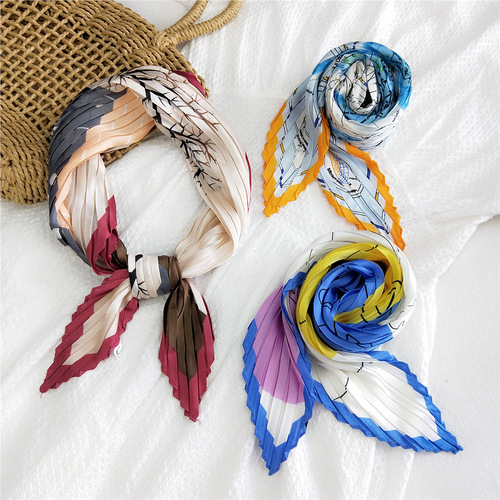 70 pleated small square scarf, women's spring, autumn and winter scarf, thin autumn style, fashionable gauze scarf, Korean small scarf