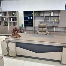 老板办公桌简约现代总裁桌主管经理桌办公室桌椅组合时尚办公大班