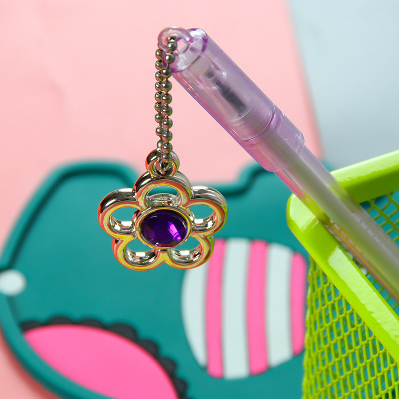 INS chica corazón colgando pluma lindo estudiante papelería colgante pluma de gel pluma de agua de cadena pluma de firma de Oficina Creativa