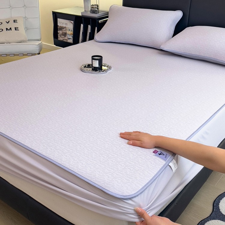 Pestera de seda de hielo verano 2025 nuevo traje de tres piezas verano clase A bebé de grado materno e infantil con estera suave disponible 3