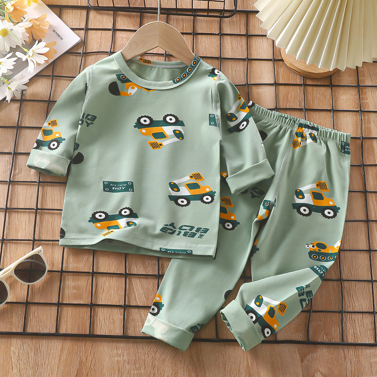 Pajamas infantiles primavera lica algodón ropa interior bebé ropa doméstica para niños niñas chaqueta de otoño pantalones de otoño ropa infantil al por mayor