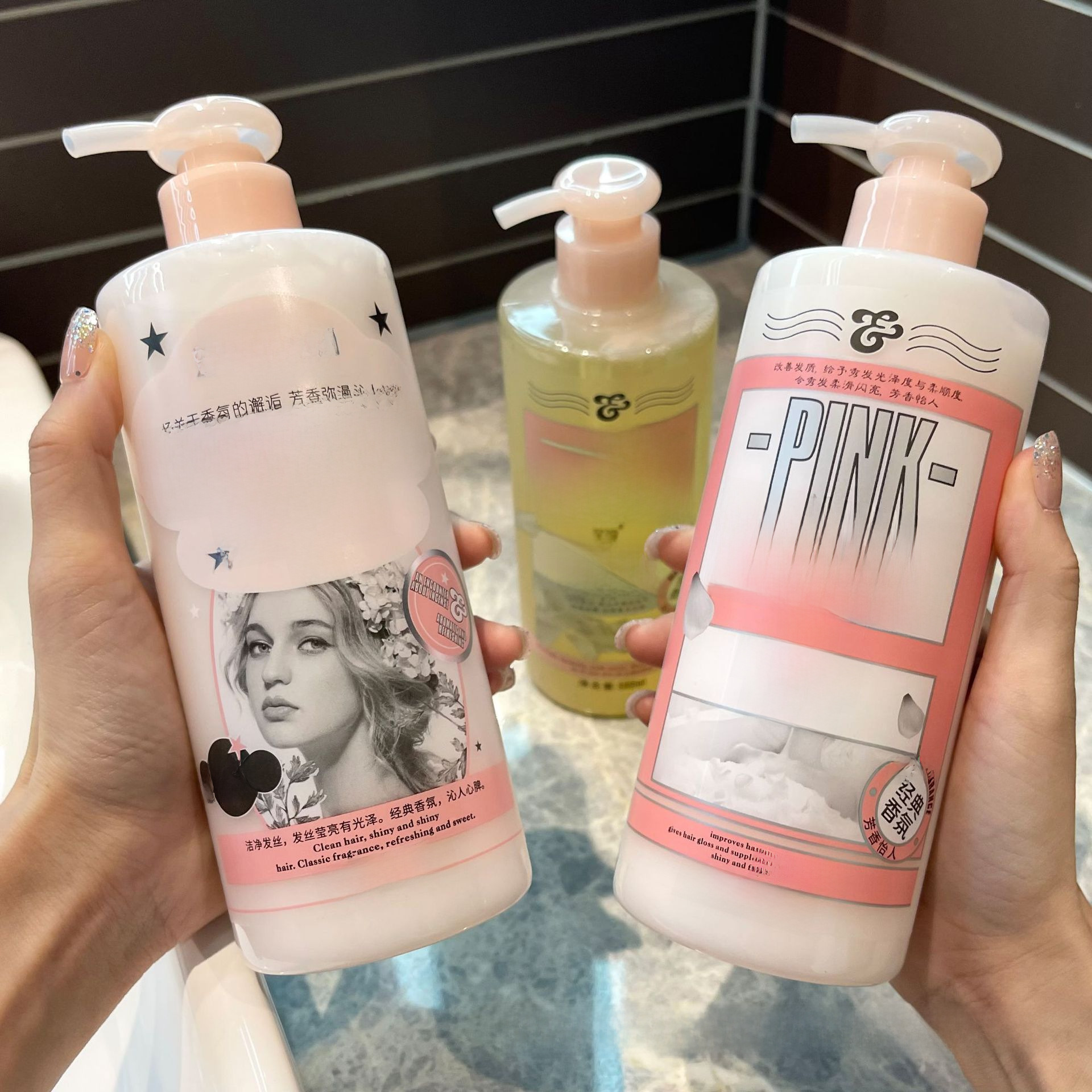Wooden fragrant shampoo