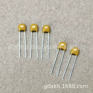 积层电容 0805 B105K 100V 1uF 立式插件电容 独石陶瓷电容器厂商