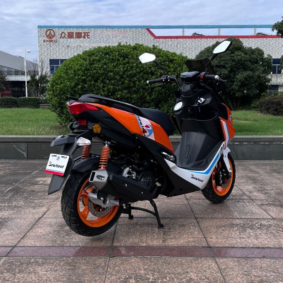 Modelo de exportación 150 pedal tanque de motocicleta 2024 asistido de combustible adulto de dos ruedas locomotora todoterreno