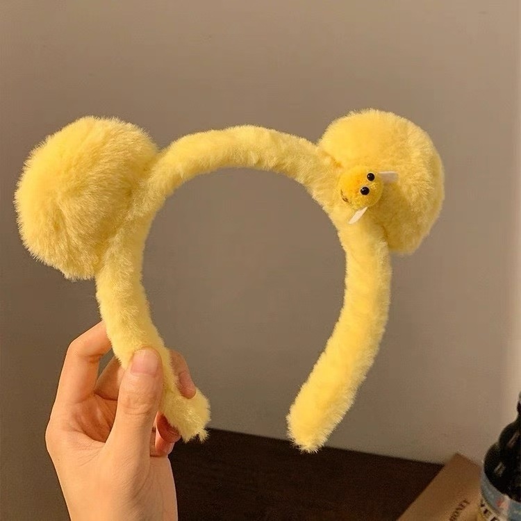 Otoño y invierno lindos estereoscópicos de peluche bandeja de cabello de dibujos animados orejas de gato orejas de conejo lavar la cara bandeja de cabello rojo al por mayor accesorios para el cabello