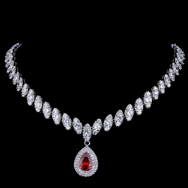 Red Diamond-necklace