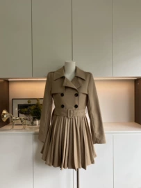 时尚休闲套装;毛衣;连衣裙