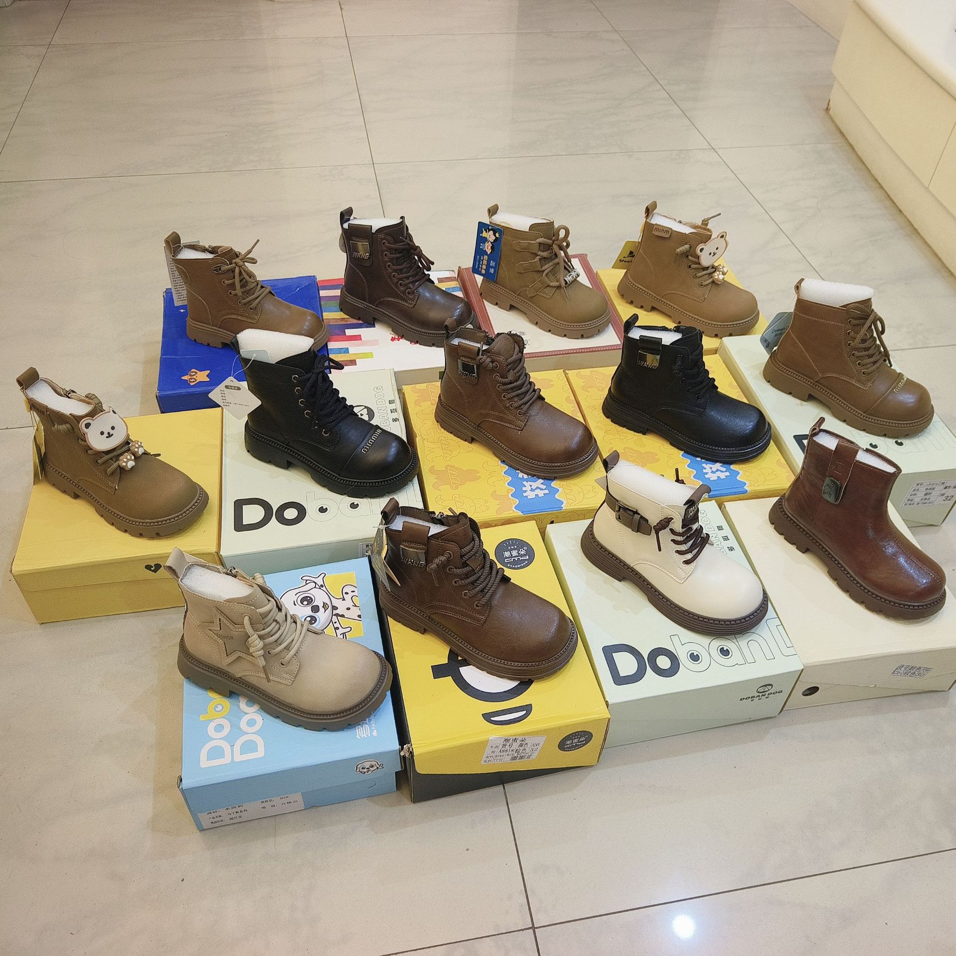 Miscellaneous Fashionable British Style Kidsren's Velvet Two-Cotton Boots, Girls' Boots, Comfortable Soft-Soled Boys' Side Zipper Leather Boots