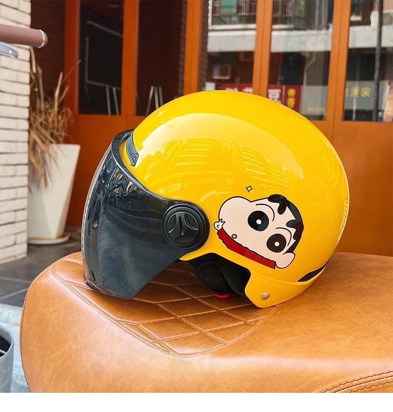 Crayon Shin-chan 3C Certified Electric Motorcycle Helmet
