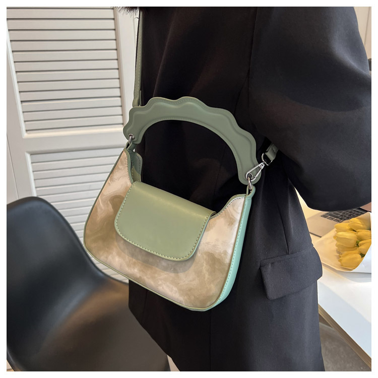 Frau Pu-leder Einfarbig Mode Quadrat Reißverschluss Handtasche Umhängetasche display picture 4