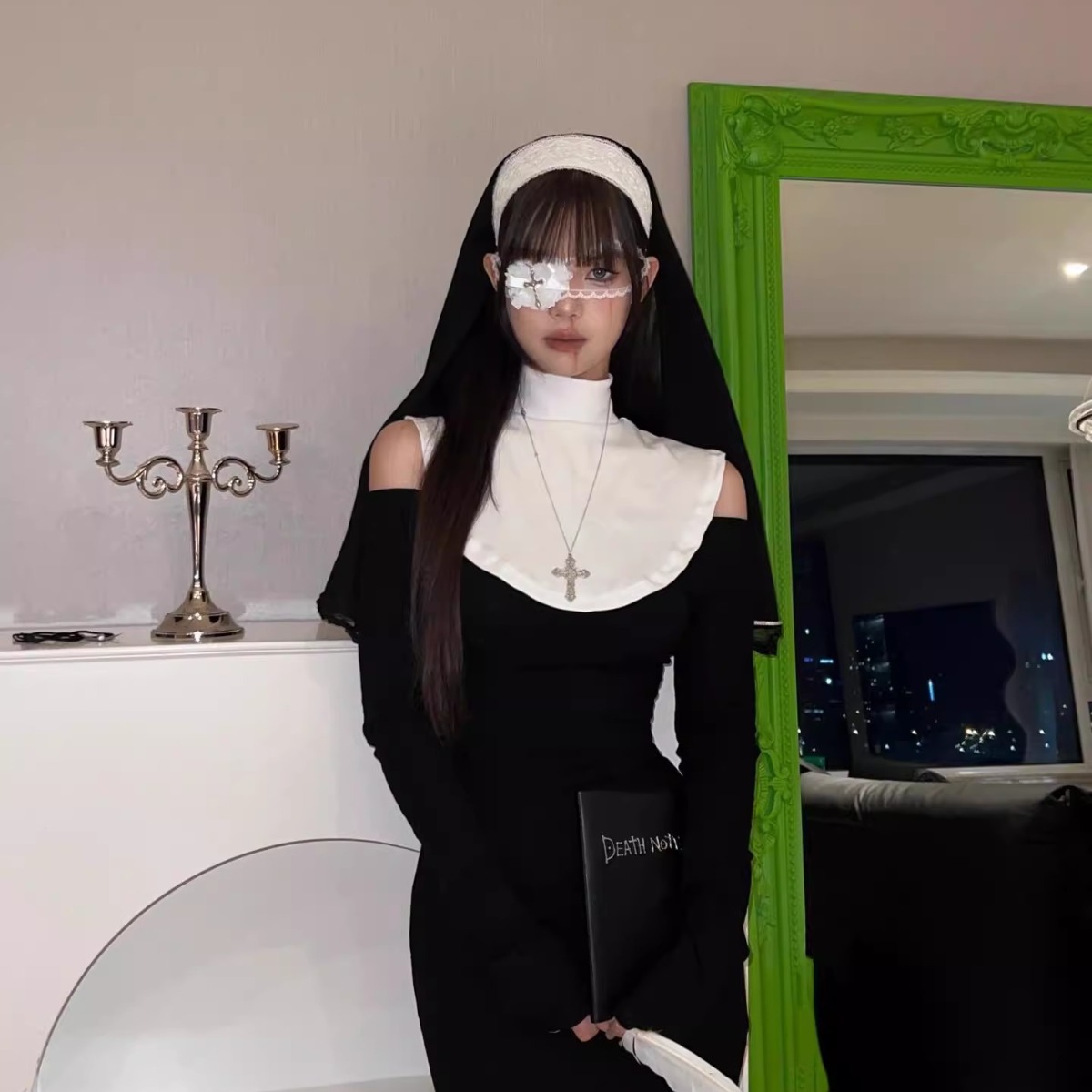 Gothic White Lace Love Eye Mask Punk Sweet Cool Halloween Decoración Cruces Oscuras Accesorios Fotográficos Cos