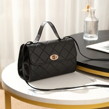 ŮlСμбŮʿ񉺻Q؛]