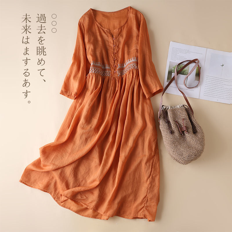 2026 Spring Ethnic Style Embroidered Dress Round Neck Nine-Quarter Sleeve Mid-Length Coat Resort Style Beach Dress