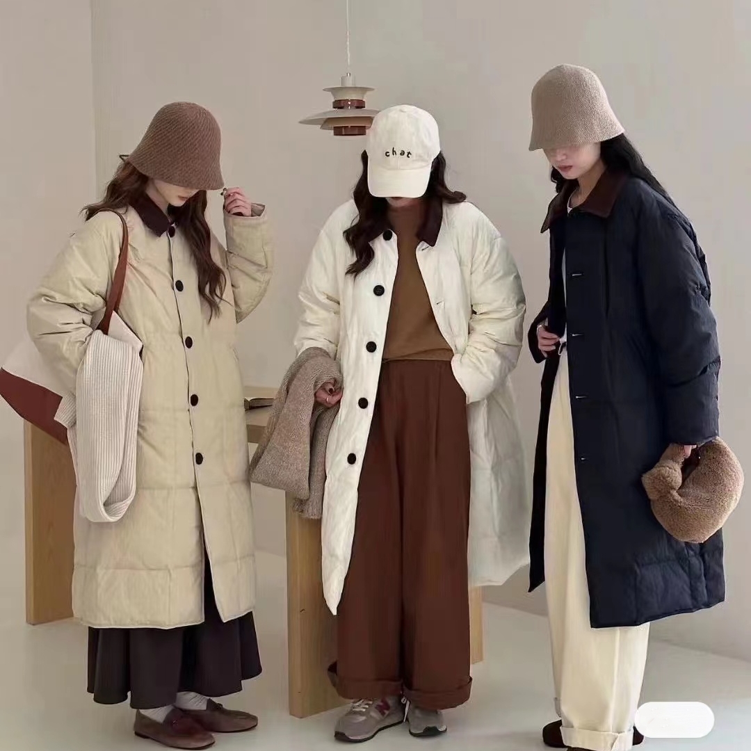 Maillard Wear 2024 Winter New Down Jacket 여성의 중간 길이 오버 무릎 옷깃 화이트 덕 다운 싱글 브레스트 코트