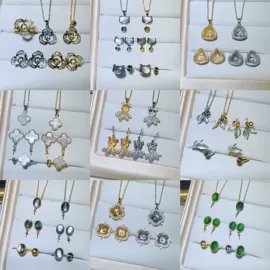 天然珍珠耳饰;珍珠首饰套装;耳钉